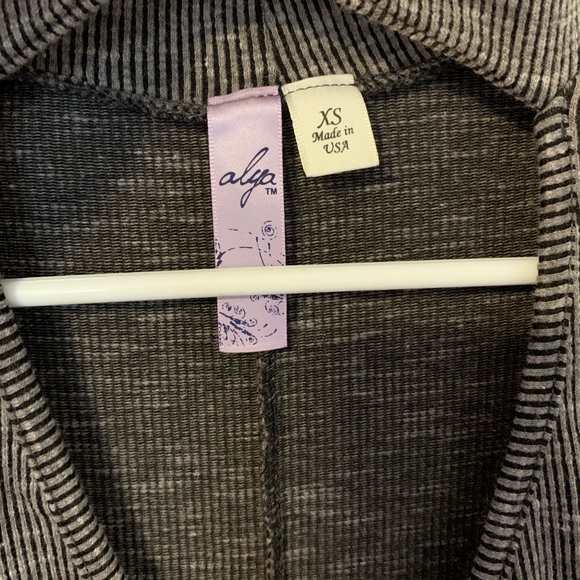 Francesca’s Alya Mock Neck Cut Out Dress - Picture 3 of 4